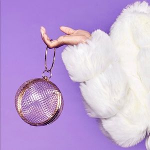 Ballin Out Evening Clutch - Gold